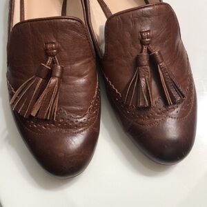 Womens Vince Camuto loafers.